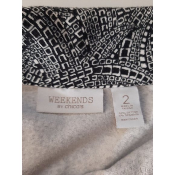 Weekends By Chico's Blue Top with pockets High Collar Size 2 Casual Classic - Picture 8 of 12